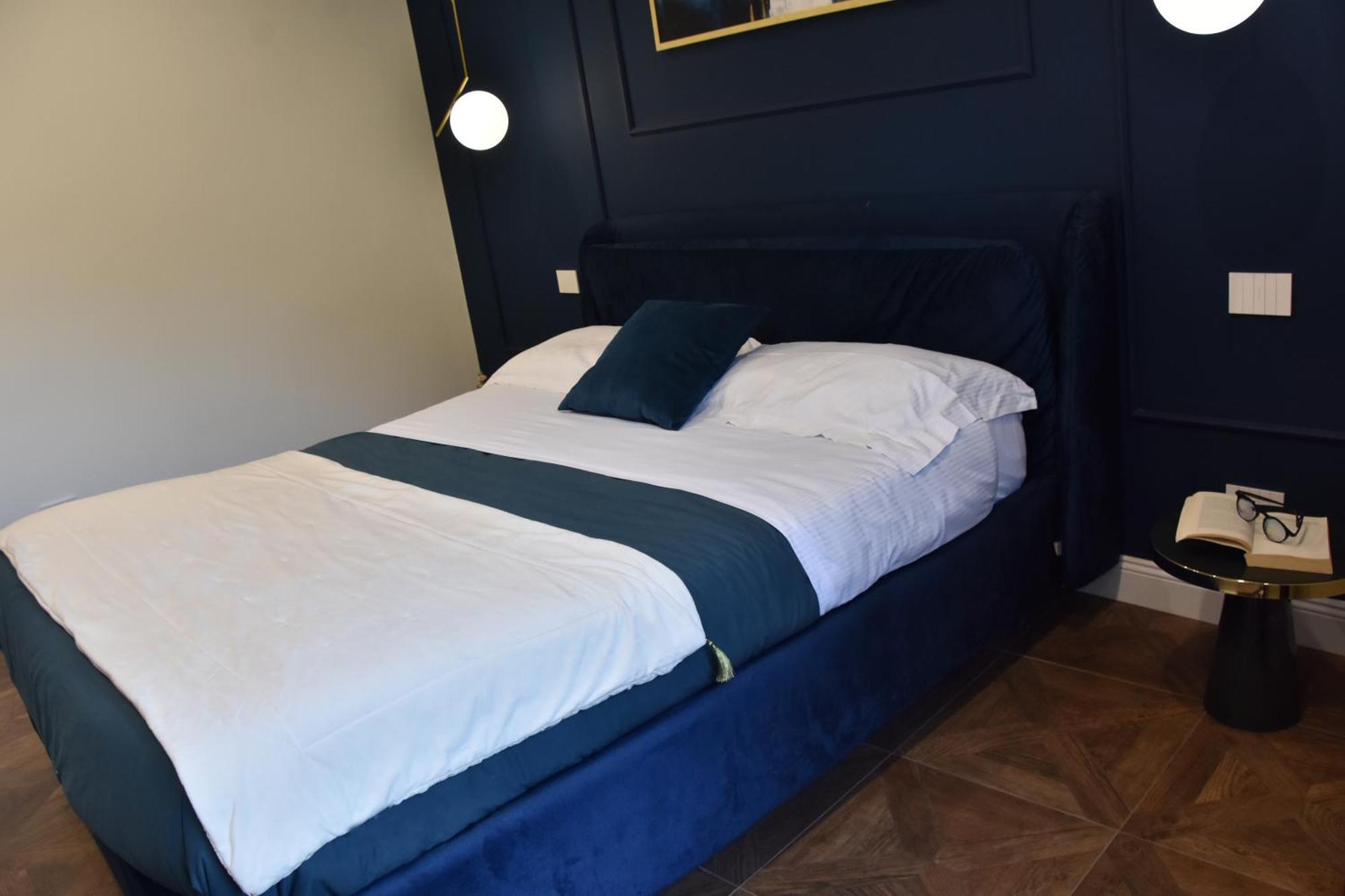 Gloden House Apartments 陶尔米纳 外观 照片
